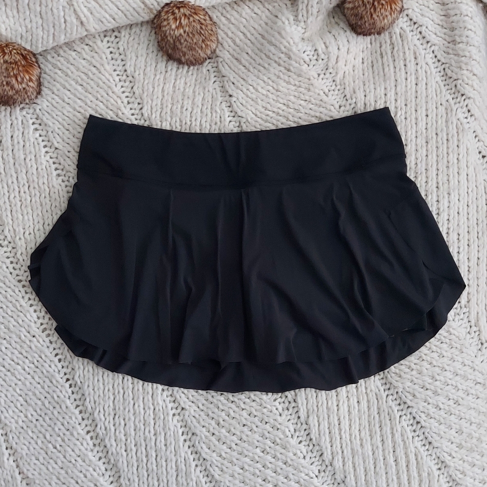 LULULEMON Quick Pace Skirt - Black